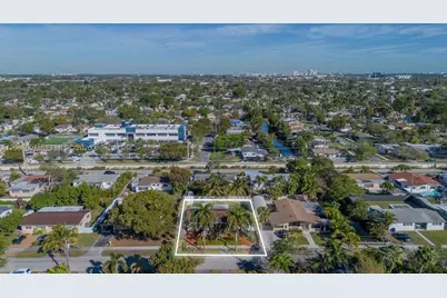 2475 NE 214th St, Aventura, FL 33180 - Photo 36