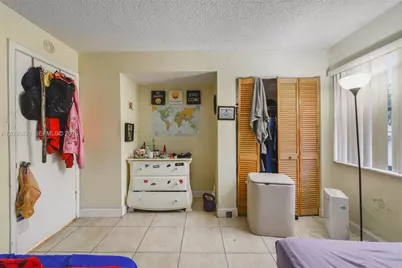 20220 NE 3rd Ct #2, Miami, FL 33179 - Photo 18