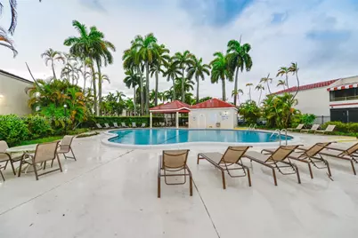20220 NE 3rd Ct #2, Miami, FL 33179 - Photo 22