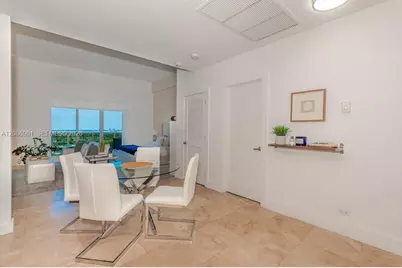 2301 Collins Ave #1630, Miami Beach, FL 33139 - Photo 2