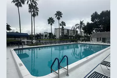 2226 N Cypress Bend Dr #505, Pompano Beach, FL 33069 - Photo 32