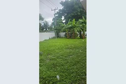 2911 NW 163rd St, Miami Gardens, FL 33054 - Photo 4