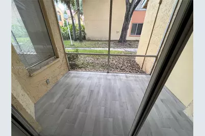 1174 Coral Club Dr #1174, Coral Springs, FL 33071 - Photo 14