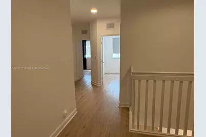 8671 NW 112th Ct, Doral, FL 33178 - Photo 12