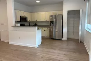 8671 NW 112th Ct, Doral, FL 33178 - Photo 8