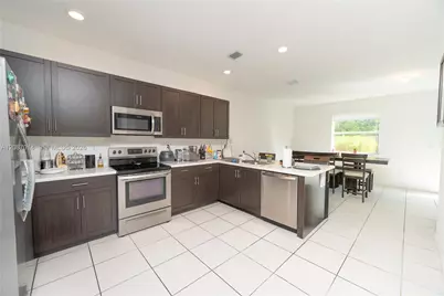 1231 SE 27th Ter, Homestead, FL 33035 - Photo 6