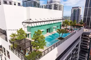 11 NE 6th St, Miami, FL 33132 - Photo 14