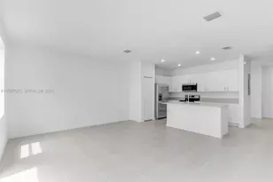1125 SE 3rd St, Florida City, FL 33034 - Photo 10