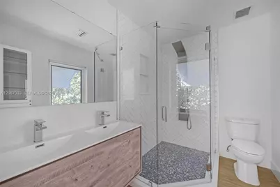 6476 SW 10th Ter, West Miami, FL 33144 - Photo 26