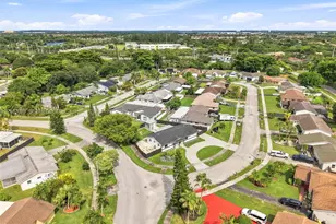 1707 S Curlew Ln, Homestead, FL 33035 - Photo 46