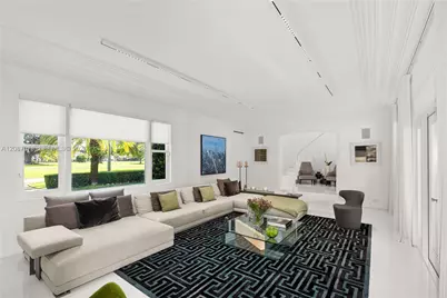 1261 N Greenway Dr, Coral Gables, FL 33134 - Photo 10