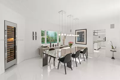 1261 N Greenway Dr, Coral Gables, FL 33134 - Photo 18