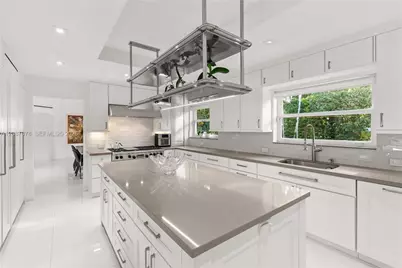 1261 N Greenway Dr, Coral Gables, FL 33134 - Photo 32
