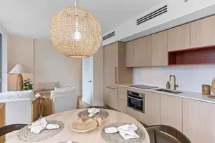 90 NE 32nd St, Miami, FL 33137 - Photo 6