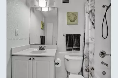 2501 S Ocean Dr #505 (available now), Hollywood, FL 33019 - Photo 16