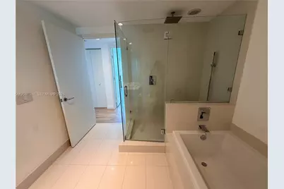 1100 S Miami Ave #3008, Miami, FL 33131 - Photo 10