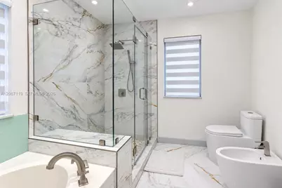 13041 NW 11th Ter, Miami, FL 33182 - Photo 18