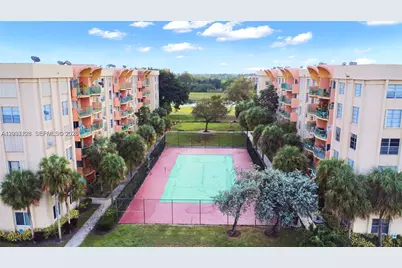 9310 Fontainebleau Blvd #606, Miami, FL 33172 - Photo 6