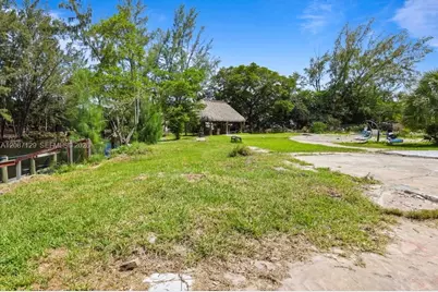 4400 SW 42nd Ter, Dania Beach, FL 33314 - Photo 8