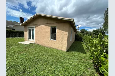 280 SW 8th St, Deerfield Beach, FL 33441 - Photo 26