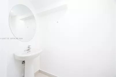 2667 SE 10th St #0, Homestead, FL 33035 - Photo 8