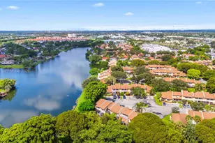 310 SW 96th Terrace, Pembroke Pines, FL 33025 - Photo 32