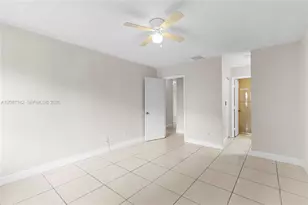 310 SW 96th Terrace, Pembroke Pines, FL 33025 - Photo 12