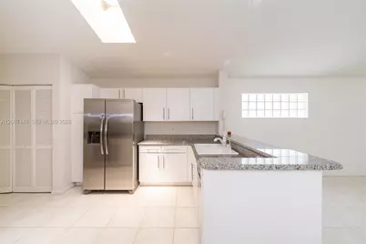 9706 Harbour Lake Cir, Boynton Beach, FL 33437 - Photo 12