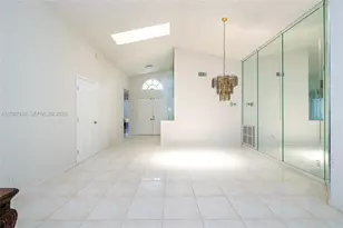 9706 Harbour Lake Cir, Boynton Beach, FL 33437 - Photo 4