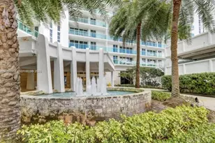 100 Bayview Dr, Sunny Isles Beach, FL 33160 - Photo 1