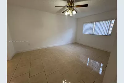 633 S Royal Poinciana Blvd #B218, Miami Springs, FL 33166 - Photo 16