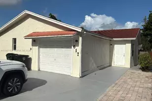 617 S A St, Lake Clarke Shores, FL 33460 - Photo 1