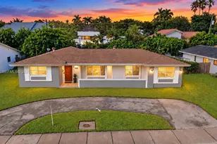 20120 Highland Lakes Blvd, Miami, FL 33179 - Photo 1