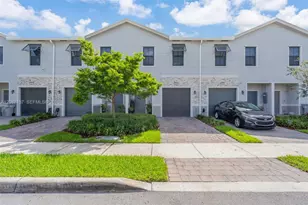856 NW 3rd Way, Pompano Beach, FL 33060 - Photo 1