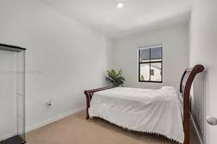 856 NW 3rd Way, Pompano Beach, FL 33060 - Photo 16
