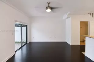 8954 W 35th Way, Hialeah, FL 33018 - Photo 6