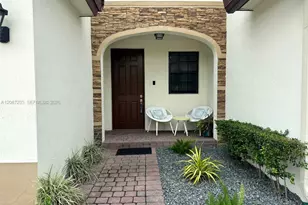 3354 SE 1st Ct, Homestead, FL 33033 - Photo 2