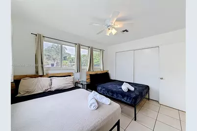 2501 NE 209th Ter, Miami, FL 33180 - Photo 32