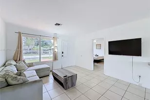 2501 NE 209th Terrace, Miami, FL 33180 - Photo 4