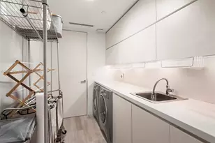 7052 Fisher Island Dr, Miami Beach, FL 33109 - Photo 44