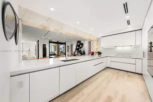7052 Fisher Island Dr, Miami Beach, FL 33109 - Photo 28