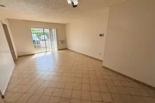 4713 NW 7th St, Miami, FL 33126 - Photo 2