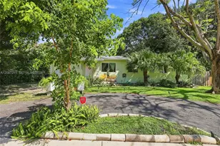1055 NE 121st St, North Miami, FL 33161 - Photo 1