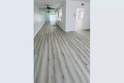 18216 Mediterranean Blvd #1-19, Hialeah, FL 33015 - Photo 18