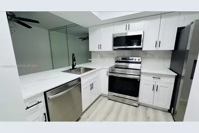 18216 Mediterranean Blvd #1-19, Hialeah, FL 33015 - Photo 4