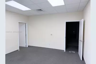 10428 W State Road 84, Davie, FL 33324 - Photo 2