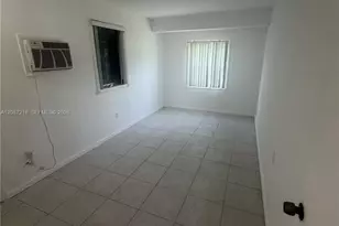 9610 SW 58th St, Miami, FL 33173 - Photo 14