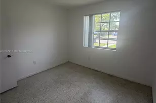 9610 SW 58th St, Miami, FL 33173 - Photo 10
