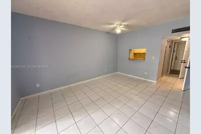 1255 W 53rd St #309, Hialeah, FL 33012 - Photo 8