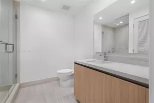 2411 Laguna, North Miami, FL 33181 - Photo 32